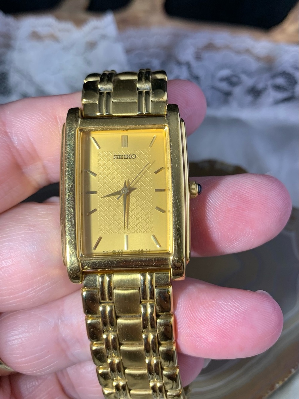 Seiko Gold Rectangular Men's Dress WatchVintage,Unisex dress watch.